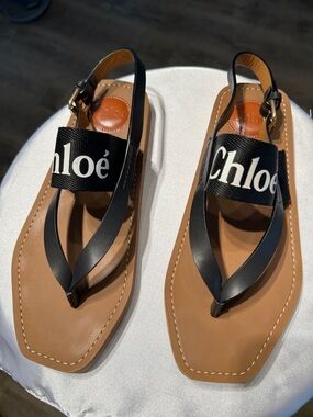 Chloe Logo Black & Tan “Woody” Leather Sandals